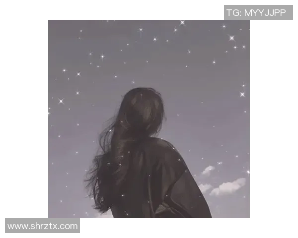 神仙头像下的足球明星女生们展现青春活力与运动魅力的完美结合 神仙头像下的足球明星女生们展现青春活力与运动魅力的完美结合