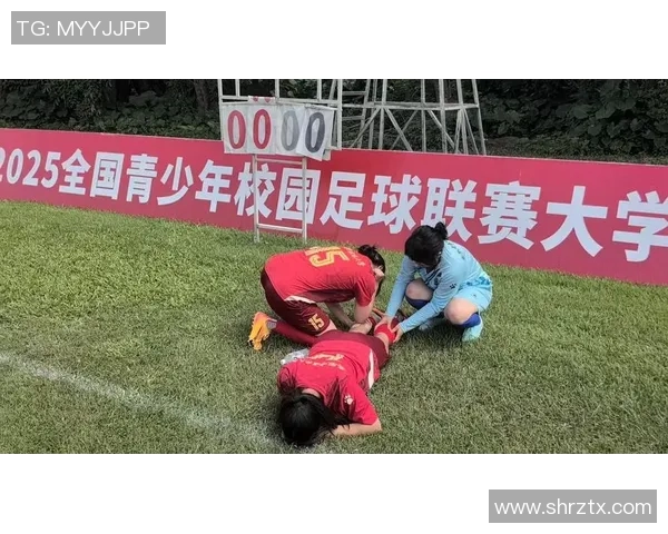 侯边庄小学足球明星崭露头角校园足球热潮引发全校关注与支持 侯边庄小学足球明星崭露头角校园足球热潮引发全校关注与支持
