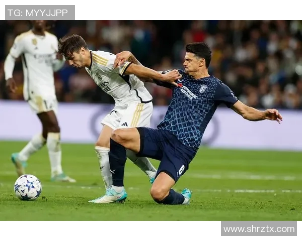 全球足球明星风采大揭秘精彩合集视频带你领略绿茵场上的传奇瞬间