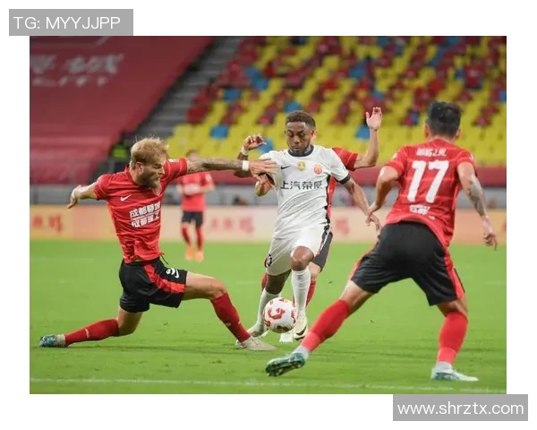 成都足球队荣登足球灵活性排行榜第五名展现出色竞技水平与团队协作能力 成都足球队荣登足球灵活性排行榜第五名展现出色竞技水平与团队协作能力