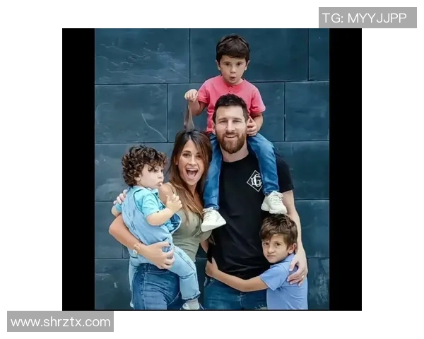 男生必看足球明星头像推荐让你的社交媒体更具魅力与个性 男生必看足球明星头像推荐让你的社交媒体更具魅力与个性